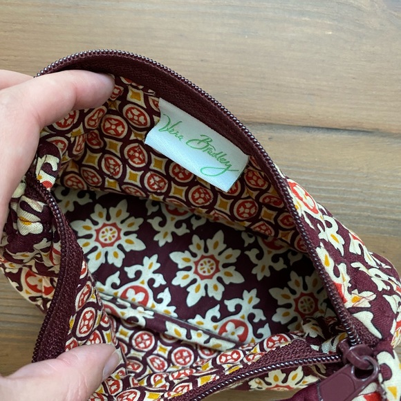 Vera Bradley Medallion 2006 CrossBody Bag - Picture 3 of 3